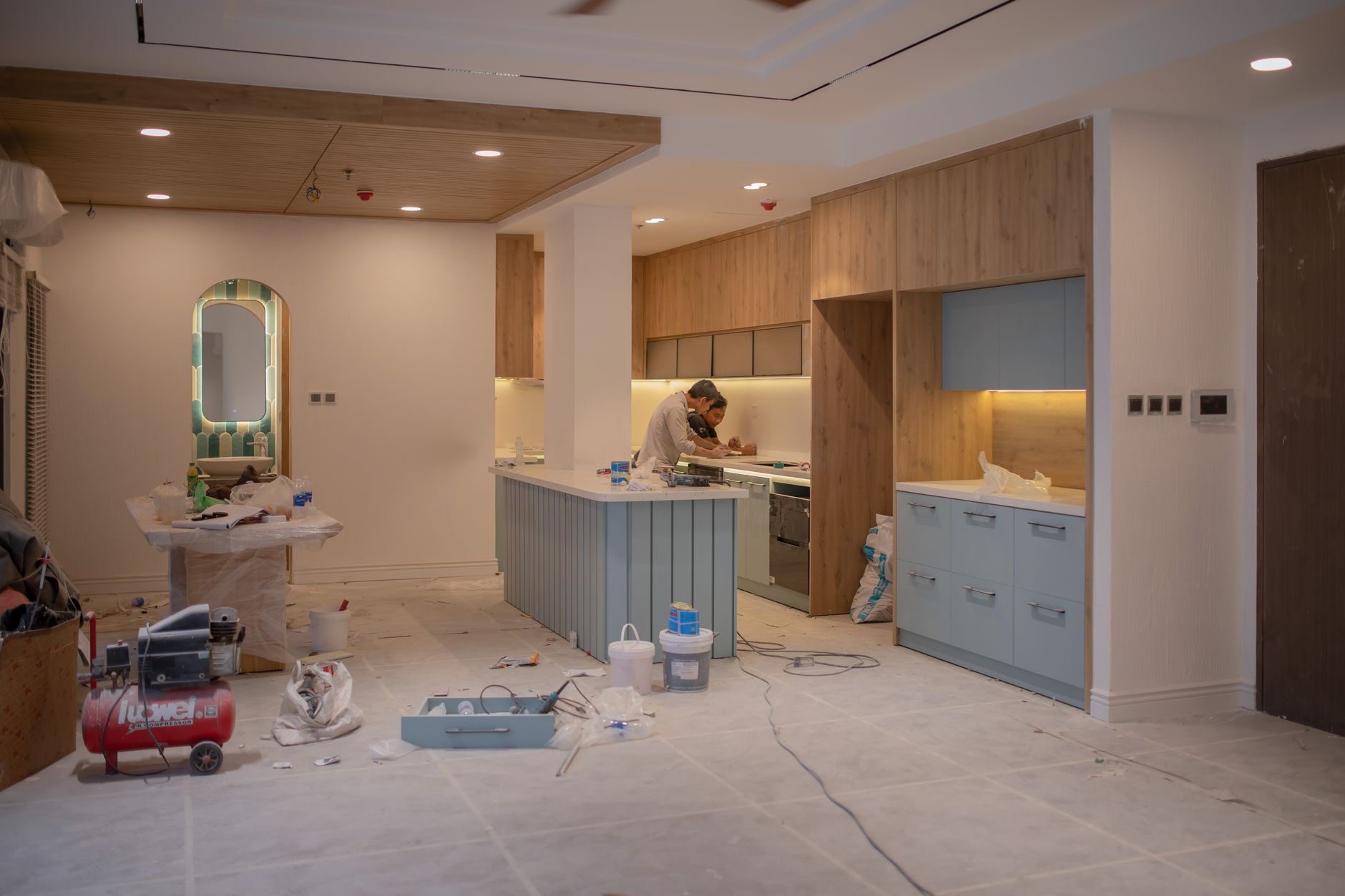 New fitted kitchen cabinets and worktop in a Derby home extension